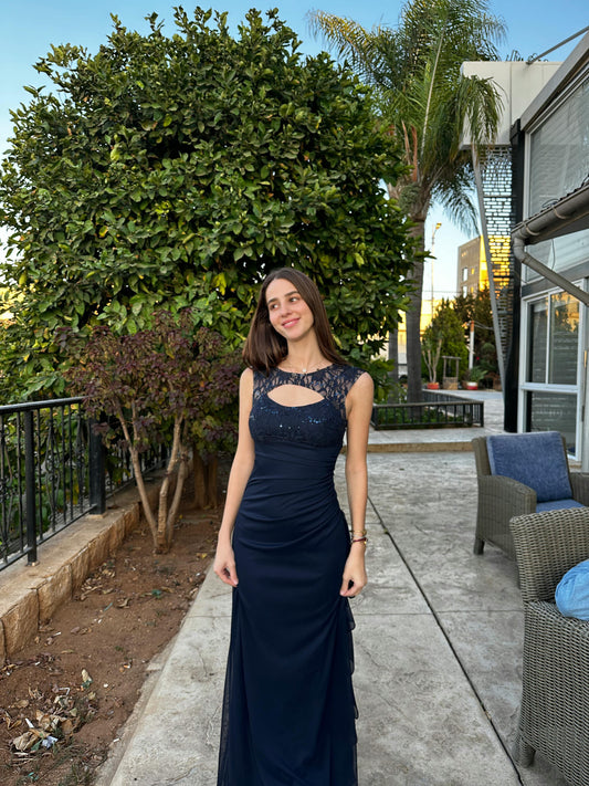 Deep Blue Charm Rental