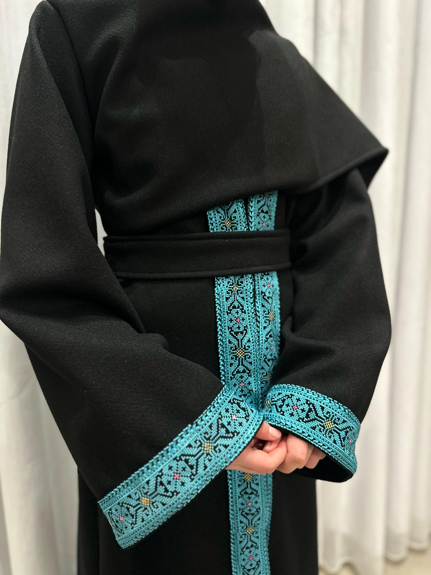 Broadcloth Culture Abaya