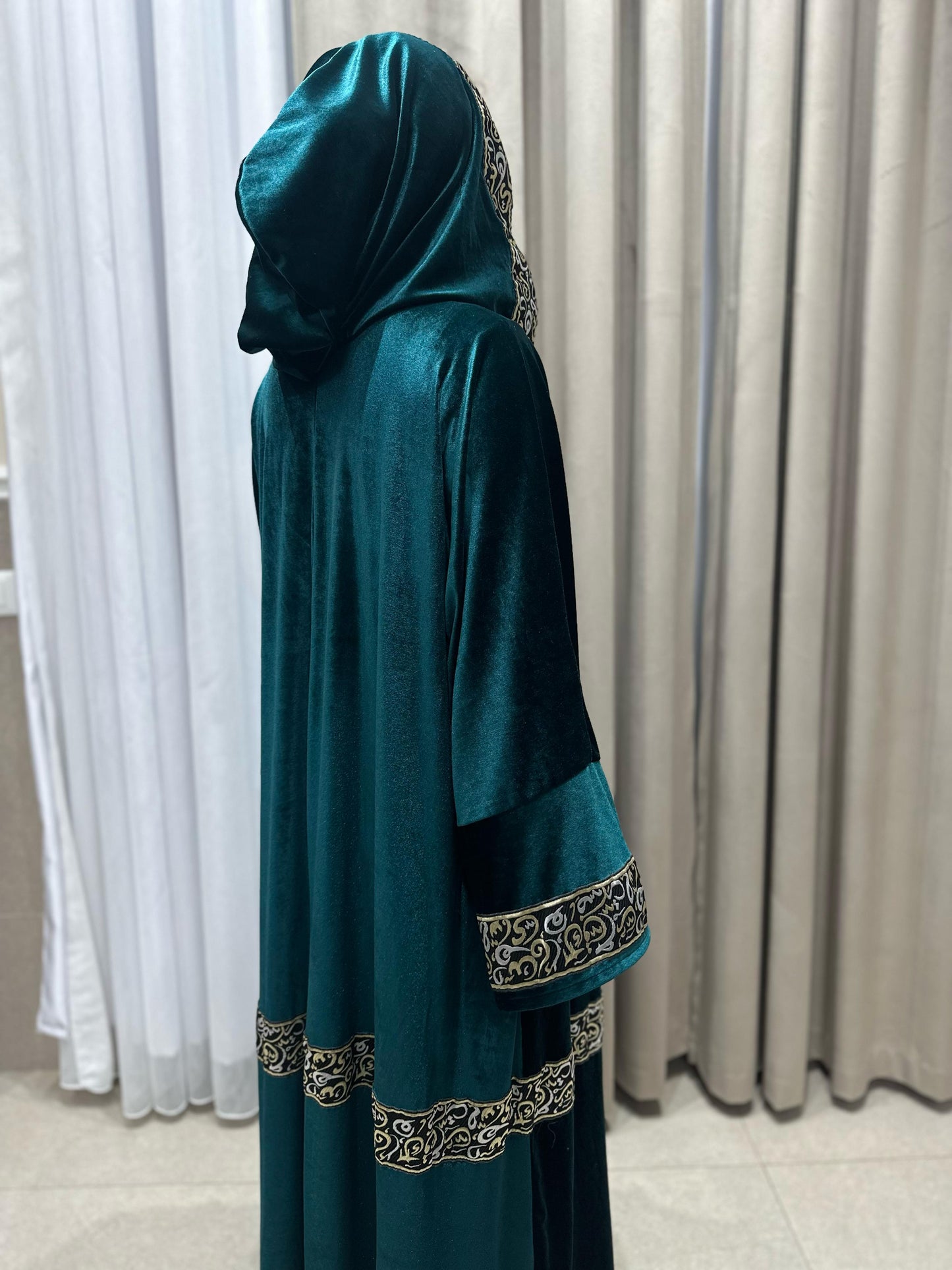 Royal Emerald Abaya